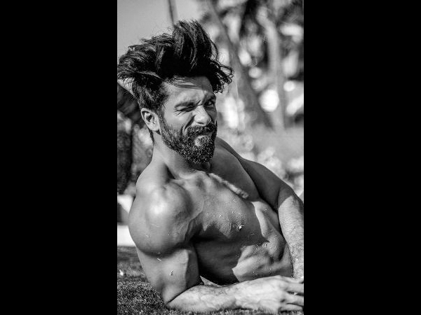 Shahid Cites The Example Of 'Baazigar' & 'Sanju' To Prove His Point