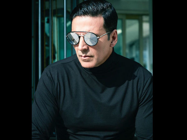 Akshay On Aarav & Nitara Being Papped