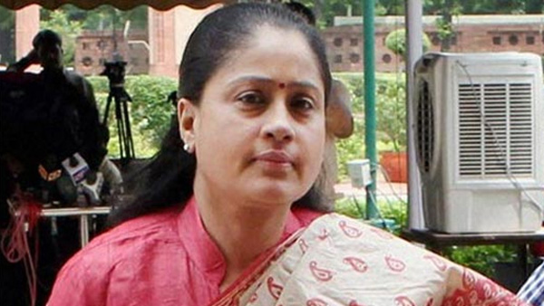 Chiru 152 Vijayashanti To Act Opposite Chiranjeevi In Koratala Siva Movie