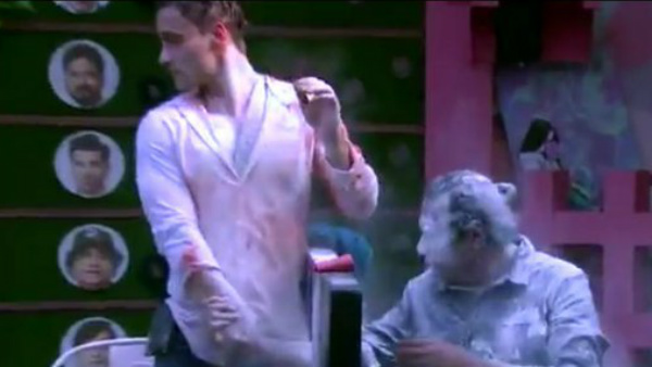 Asim Almost Fainted!