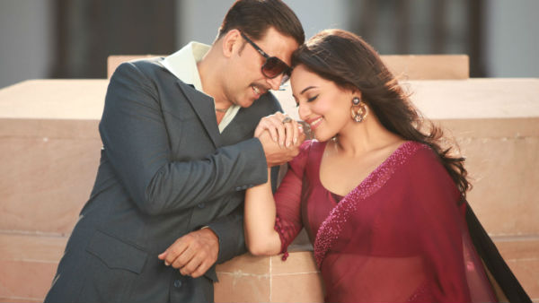Sonakshi Defends Akshay