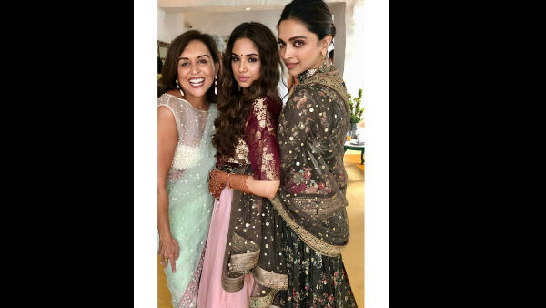 Deepika Looks Stunning!
