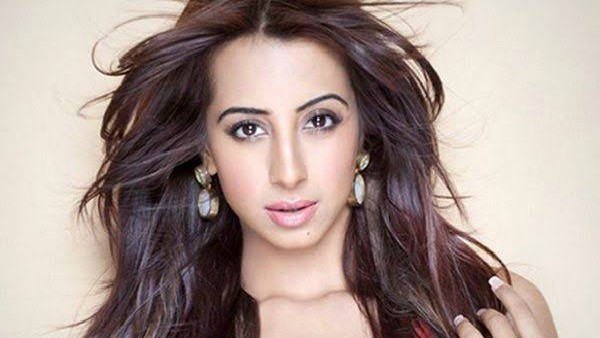 Sanjjanaa Sanjjanaa