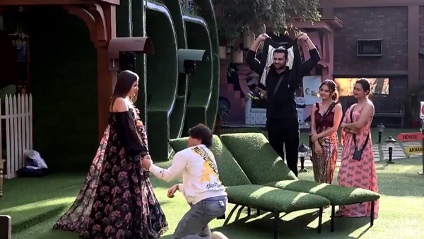 Asim Pops The Question, ‘Will You Marry Me?’