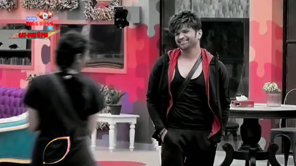 Himesh Reshammiya Exposes Rashami