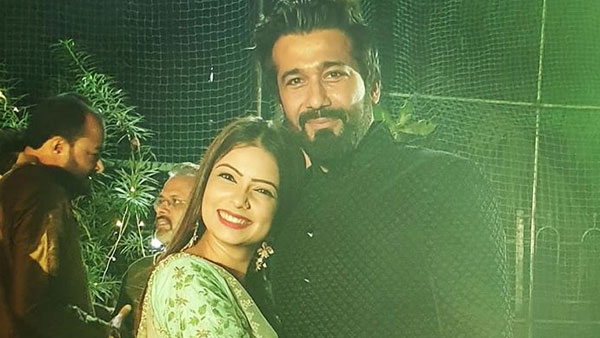 Pooja Snapped With Shalabh