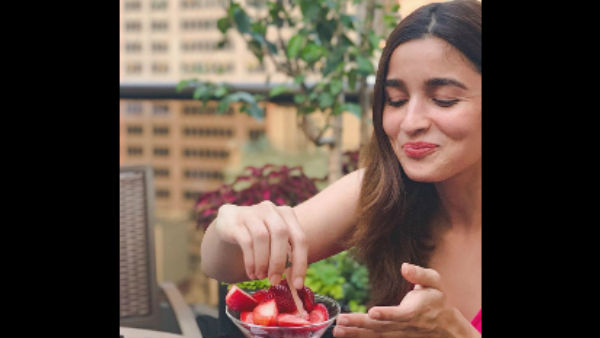when-alia-bhatt-received-flak-over-her-cooking-video-for-lacking-basic-kitchen-skills when-alia-bhatt-received-flak-over-her-cooking-video-for-lacking-basic-kitchen-skills