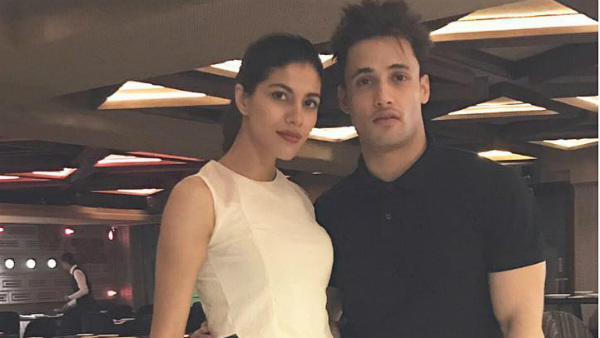 Asim & Shruti Are In Live-in Relationship!