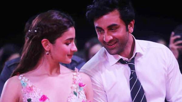 Alia Bhatt - Ranbir Kapoor