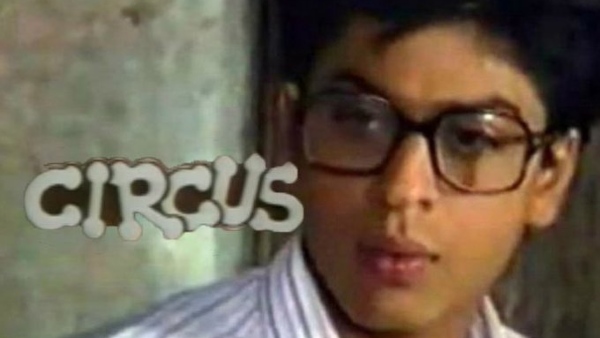 Shah Rukh Khan’s Circus At 8 PM