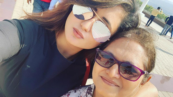 Bigg Boss Reunited Rashami & Her Mother!