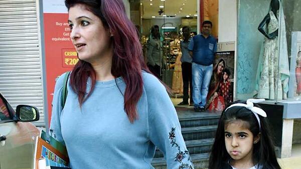 Watch: Twinkle’s Daughter Nitara Causes Chaos At Home Watch: Twinkle’s Daughter Nitara Causes Chaos At Home