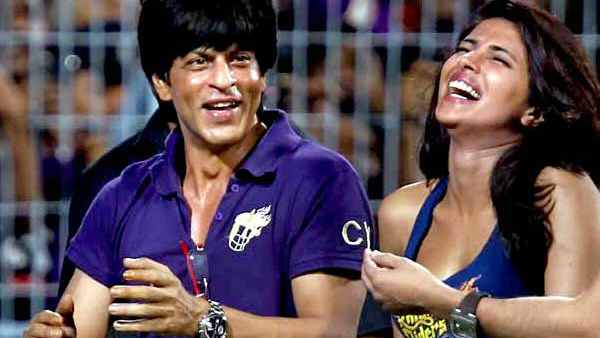 Priyanka Spotted Alongside SRK At All Events