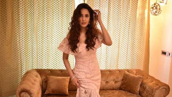Chahatt Khanna Is A Victim Of Cyber Crime