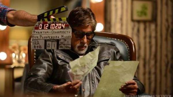 Amitabh Bachchan As Himself In A Cameo
