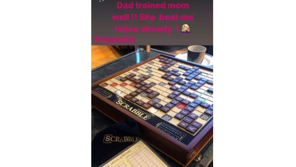 Riddhima And Neetu's Scrabble Game