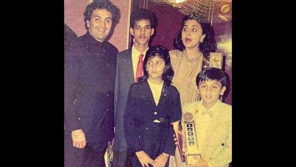 Don't Miss Neetu Kapoor's Priceless Expression