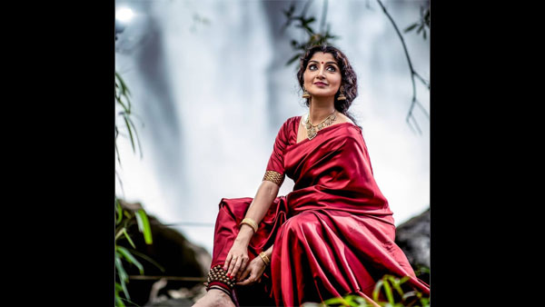 divya unni divya unni