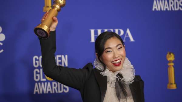 Awkwafina Won Best Actress At Golden Globes 2020