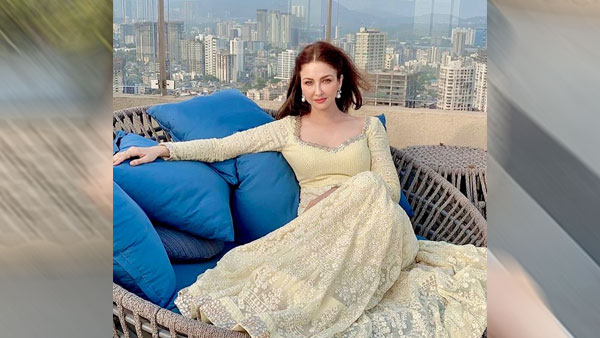 Actress Has Been Asked To Take A Pay Cut!