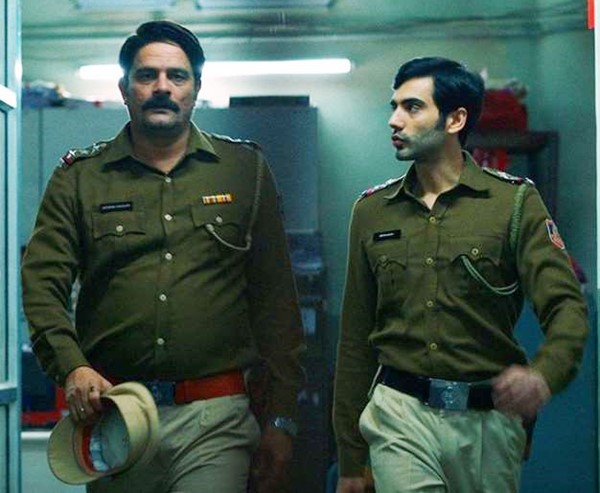 5. Your camaraderie with actor Jaideep Ahlawat is one of the highlights of Paatal Lok. Tell us your experience on sharing screen space with him.