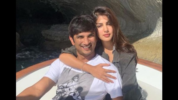 Rhea Was In Touch With Sushant Even After She Left His House