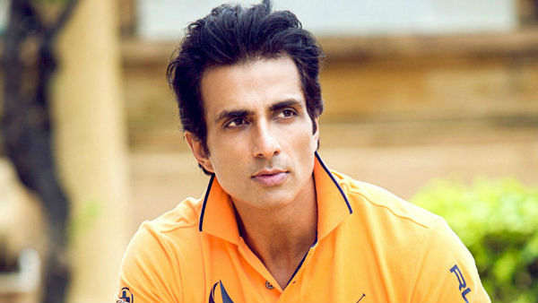 Bollywood actor Sonu Sood prasied fan named Venkatesh who walked barefoot from Hyderabad to Mumbai to meet him. 