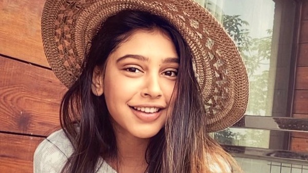Niti Taylor On Trolls