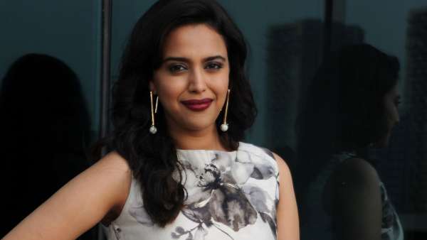 Tweet About Deepika Padukone's JNU Visit And Swara Bhasker
