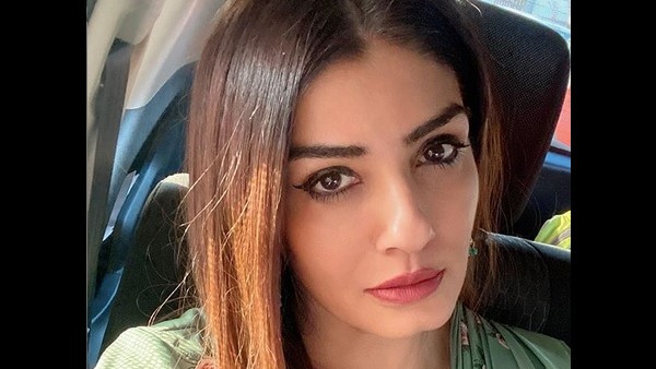'Even The Top Most Stars Fear About Being Thrown Out Of Bollywood If Their Films Don't Work,' Says Raveena