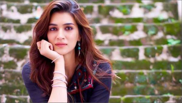 Kriti Sanon Pens Poem About Patience; Says Truth Is Like The Sun, Its Always There Kriti Sanon Pens Poem About Patience; Says Truth Is Like The Sun, Its Always There