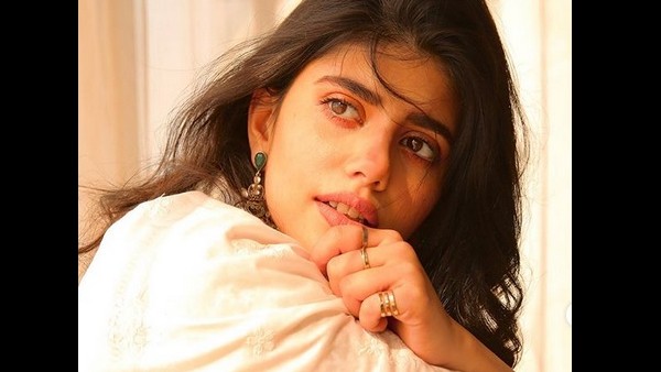 Sanjana Sanghi's Reason For Taking Time In Clarifying The #MeToo Allegations Levelled Against Her Co-Star