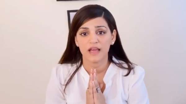 Shweta Urges Fans To Stand Together