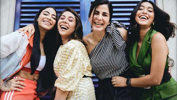 Friendship Day 2020: 6 Hindi Shows To Binge-Watch With Your Gang Of Friends This Weekend Friendship Day 2020: 6 Hindi Shows To Binge-Watch With Your Gang Of Friends This Weekend