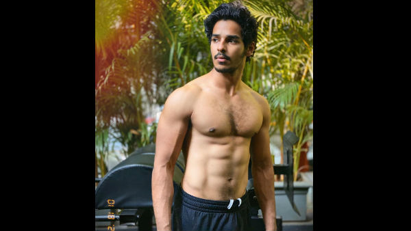 ishaan-khatter-praises-his-mom-neliima-azeem-after-watching-dolly-kitty-aur-woh-chamakte-sitare ishaan-khatter-praises-his-mom-neliima-azeem-after-watching-dolly-kitty-aur-woh-chamakte-sitare