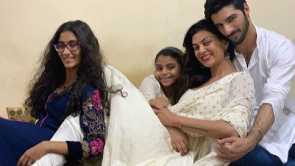 Sushmita Sen Wishes Daughter Renee On Her 21st Birthday Sushmita Sen Wishes Daughter Renee On Her 21st Birthday