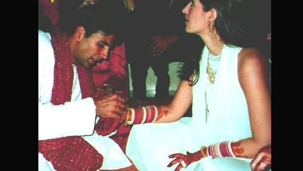A Precious Moment From Akshay Kumar-Twinkle Khanna's Life