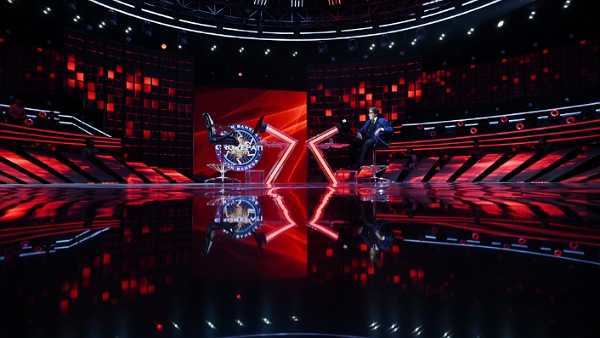 Kaun Banega Crorepati 12: Amitabh Bachchan Starts Shooting; Shares Pictures Of First Day On Set Kaun Banega Crorepati 12: Amitabh Bachchan Starts Shooting; Shares Pictures Of First Day On Set