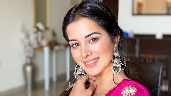 Sara Gurpal In Bigg Boss 14!
