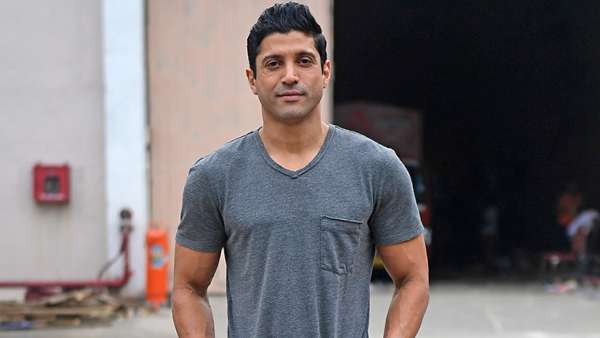 Farhan Akhtar Had Condemned Rhea Chakraborty's Media Trial