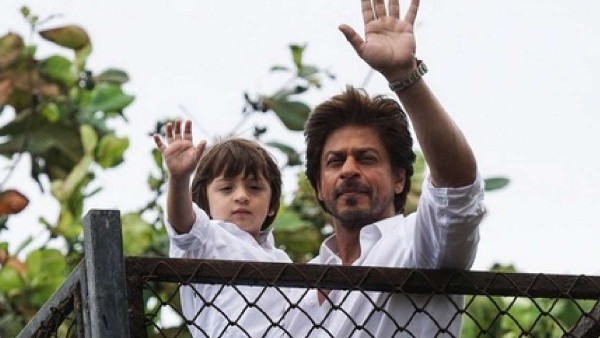Fans Across The Globe Will Join SRK's Virtual Birthday Celebrations