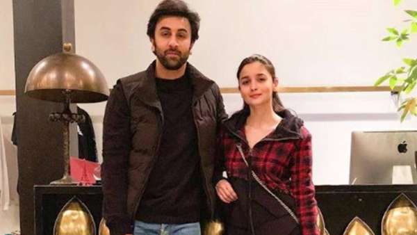 Ranbir Kapoor And Alia Bhatt May Not Get Married In 2020 Ranbir And Alia Fell In Love While Working On Brahmastra