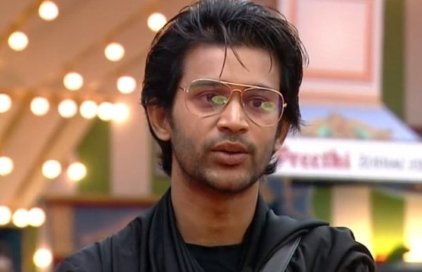 Netizens Trend #StopTargetingAbijeet