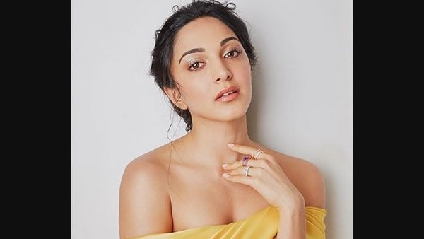 When Akshay Kumar Pulled Kiara Advani's Leg