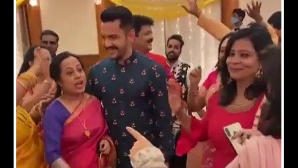 Photos Of The Pre-Wedding Ceremony That Went Viral