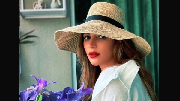 Shama Sikander Shama Sikander