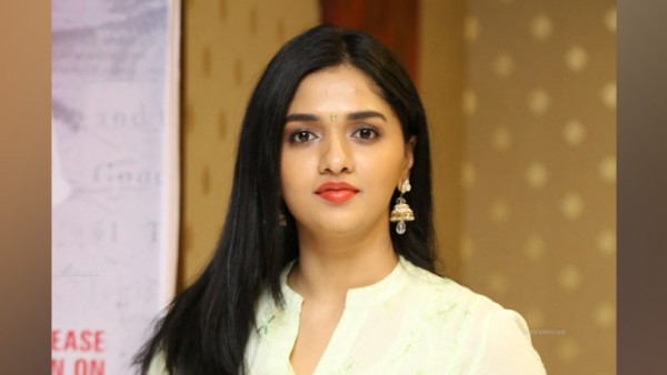 Sunainaa Sunainaa