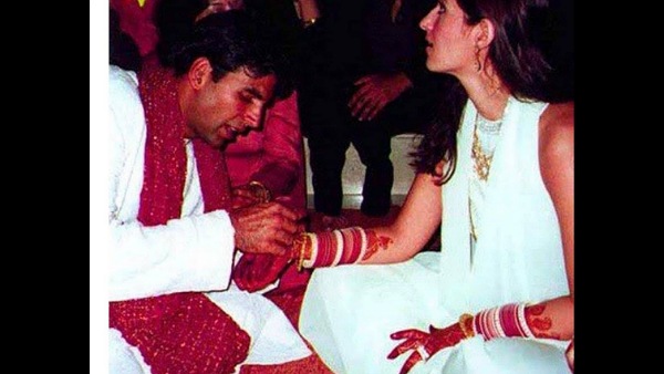 When Did Akshay & Twinkle Fall In Love?