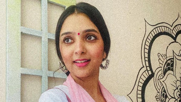 Kiara Advani Lookalike Replicates Her Shershaah Look | Kiara Advani