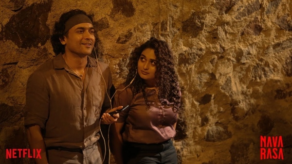Guitar Kambi Mele Nindru by Gautham Menon (Romance)